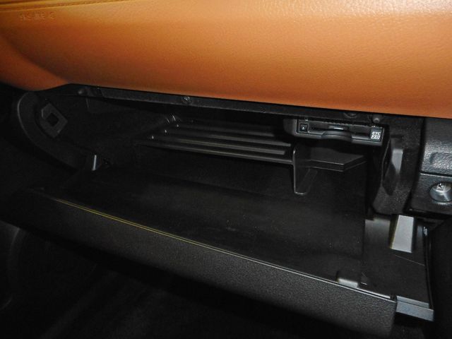 Lexus IS 2021-12 23491-14