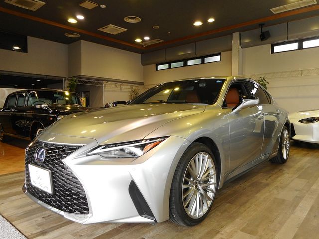 Lexus IS 2021-12 23491-0