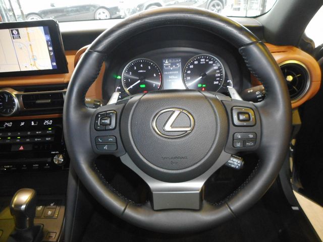 Lexus IS 2021-12 23491-17