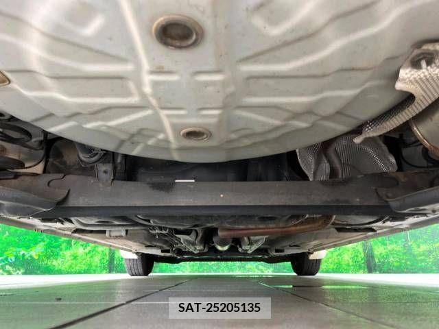 Nissan NOTE 2017-02 365425-19