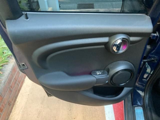 Bmw MINI 2016-09 14598-16