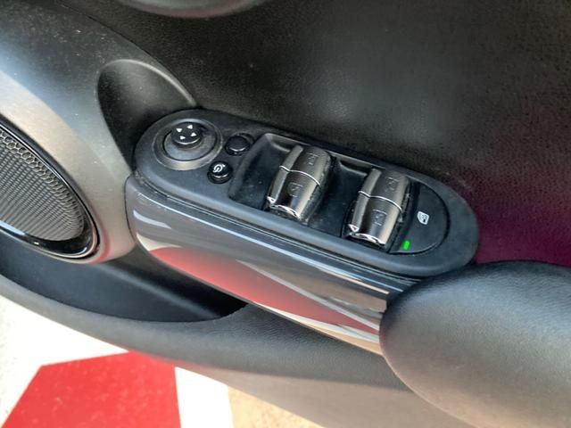 Bmw MINI 2016-09 14598-18