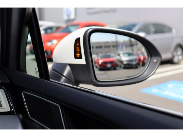VolksWagen PASSAT 2022-04 7457-23