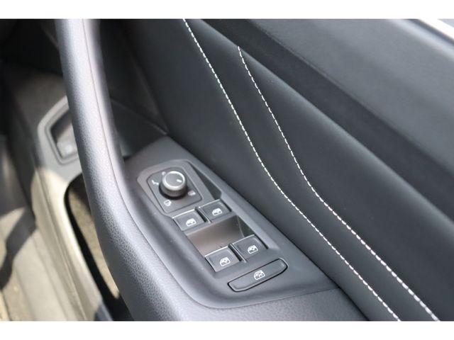 VolksWagen PASSAT 2022-04 7457-24