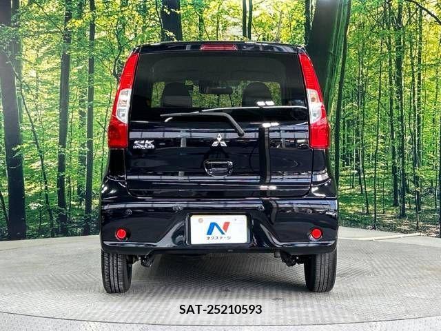 Mitsubishi EK WAGON 2019-06 300796-16