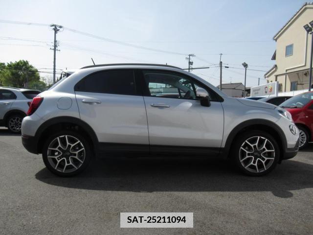 Fiat 500X 2022-10 334894-3