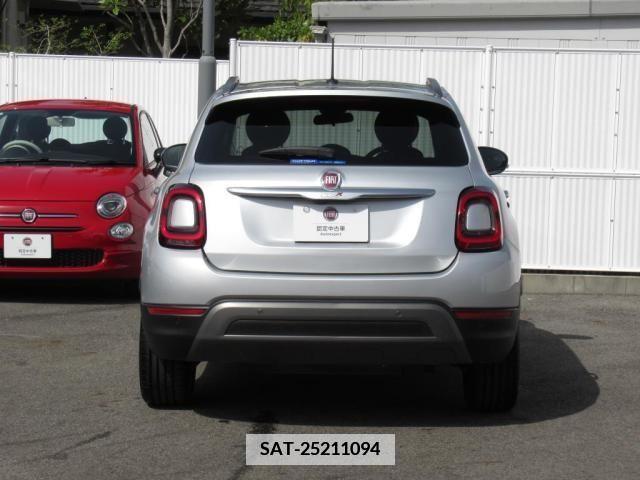 Fiat 500X 2022-10 334894-2