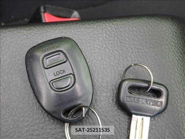 Daihatsu COPEN 2010-03 207212-12
