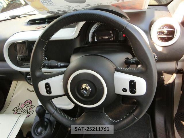 Renault TWINGO 2017-02 245876-15
