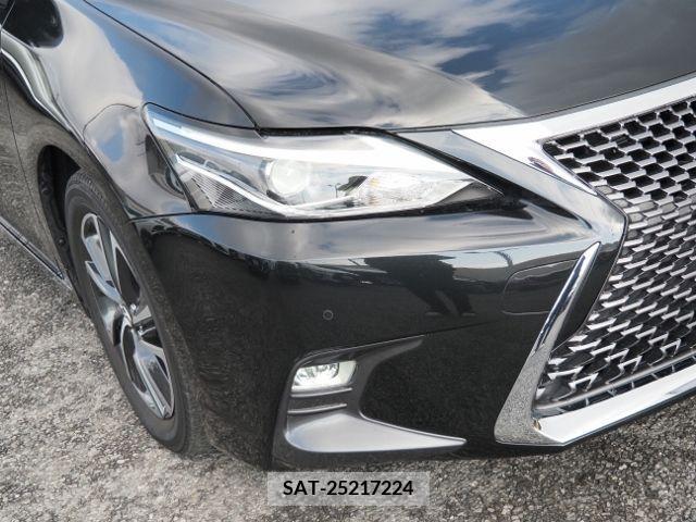 Lexus CT 2018-03 215688-7