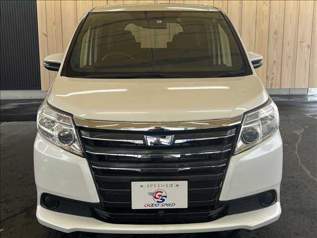 Toyota NOAH HYBRID 2014-05 12603-12