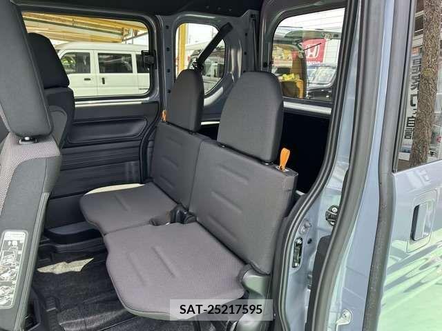 Honda N-VAN 2023-01 376840-3