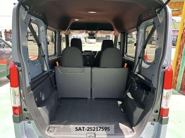 Honda N-VAN 2023-01 376840-9