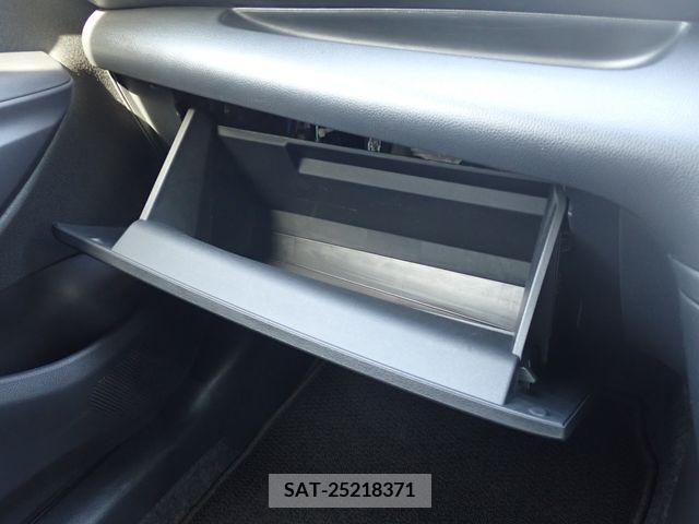 Toyota YARIS 2021-07 290849-23
