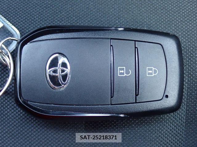 Toyota YARIS 2021-07 290849-17