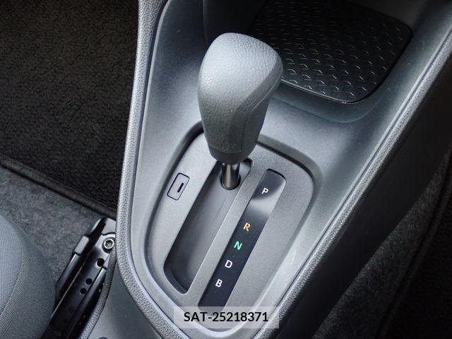 Toyota YARIS 2021-07 290849-11