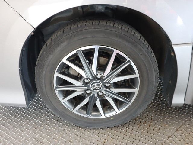 Toyota VOXY 2014-12 18386-19