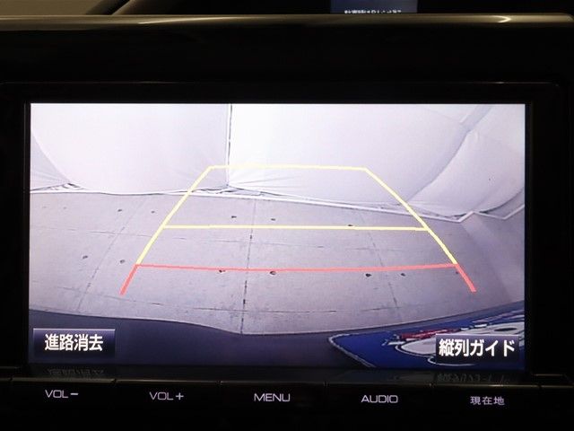 Toyota VOXY 2014-12 18386-15