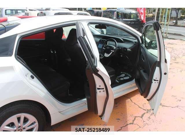 Toyota PRIUS 2017-09 211968-17