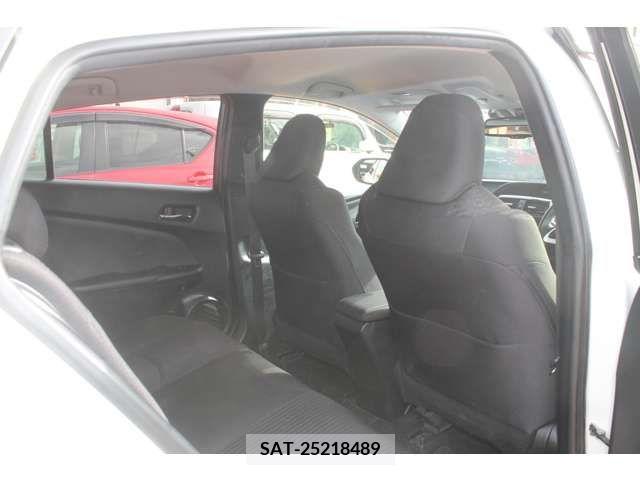 Toyota PRIUS 2017-09 211968-15