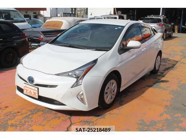Toyota PRIUS 2017-09 211968-6