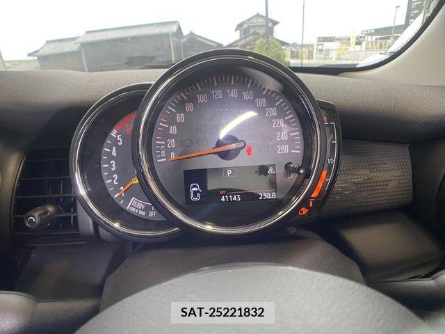 Bmw MINI 2019-06 330943-21