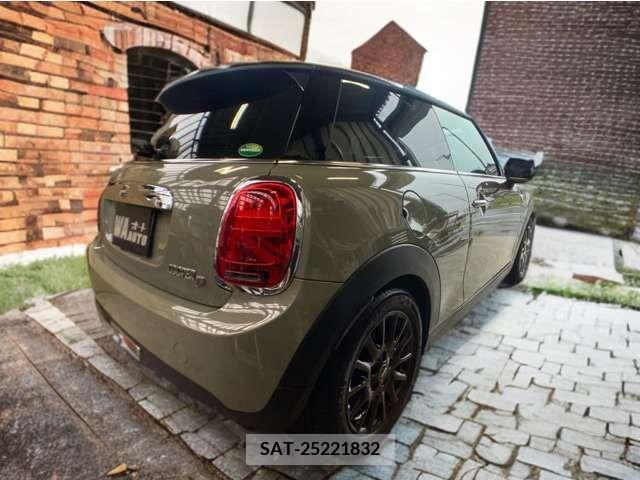 Bmw MINI 2019-06 330943-15