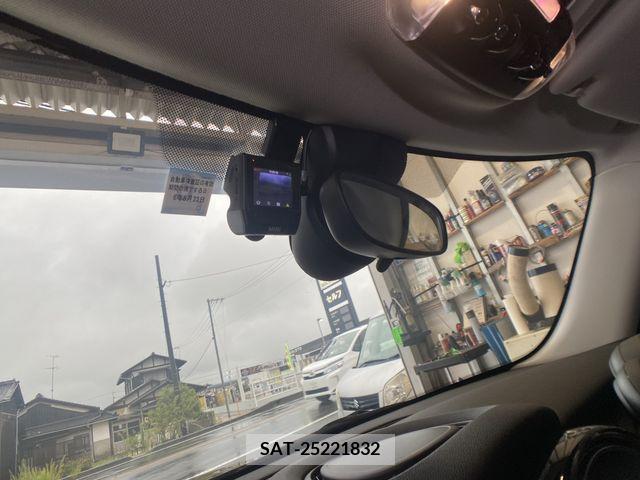 Bmw MINI 2019-06 330943-27