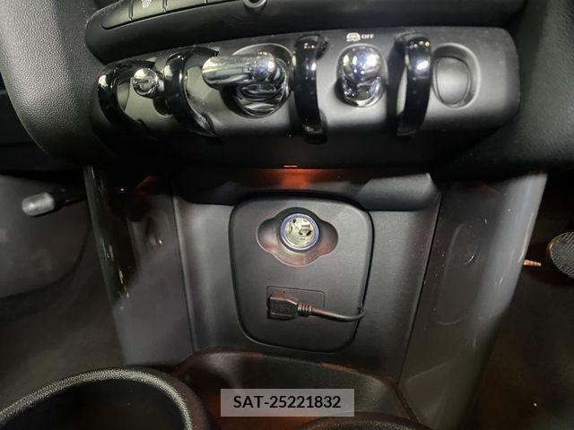 Bmw MINI 2019-06 330943-22