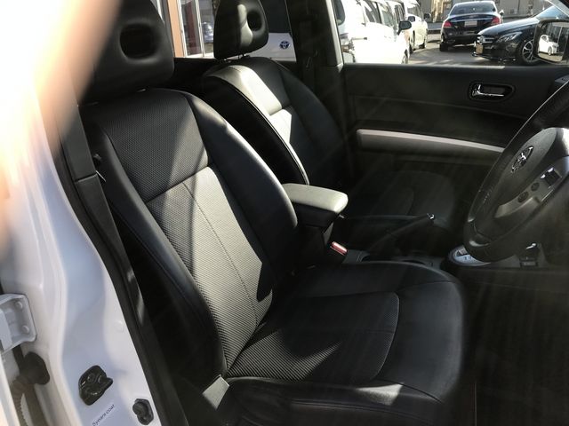 Nissan X-TRAIL 2013-10 20350-11
