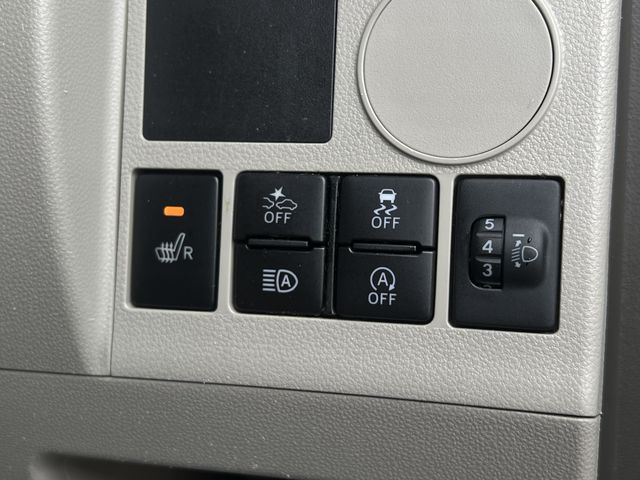 Daihatsu TANTO 2017-07 8226-4