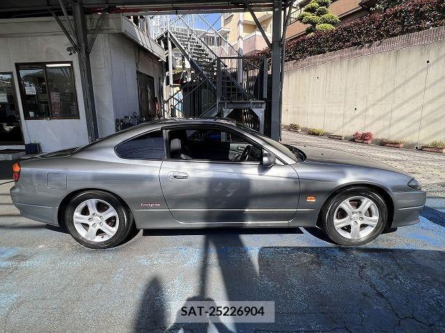 Nissan SILVIA 2000-05 202629-7