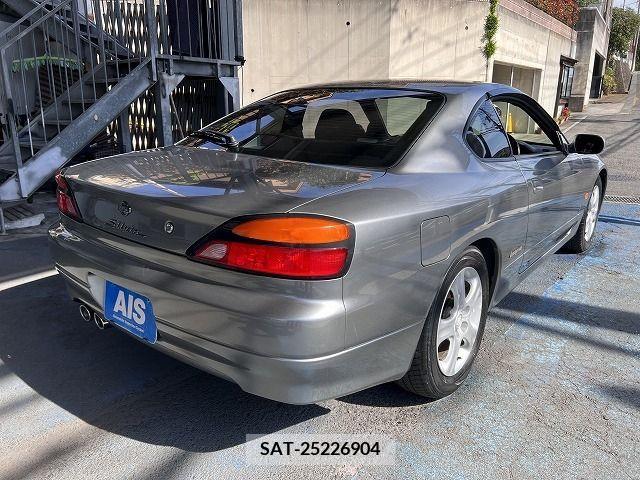 Nissan SILVIA 2000-05 202629-5