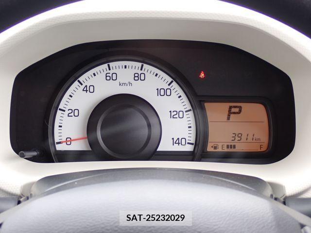 Suzuki ALTO 2017-02 305035-4
