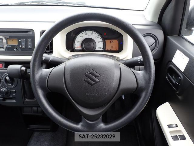 Suzuki ALTO 2017-02 305035-3