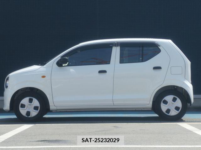 Suzuki ALTO 2017-02 305035-15