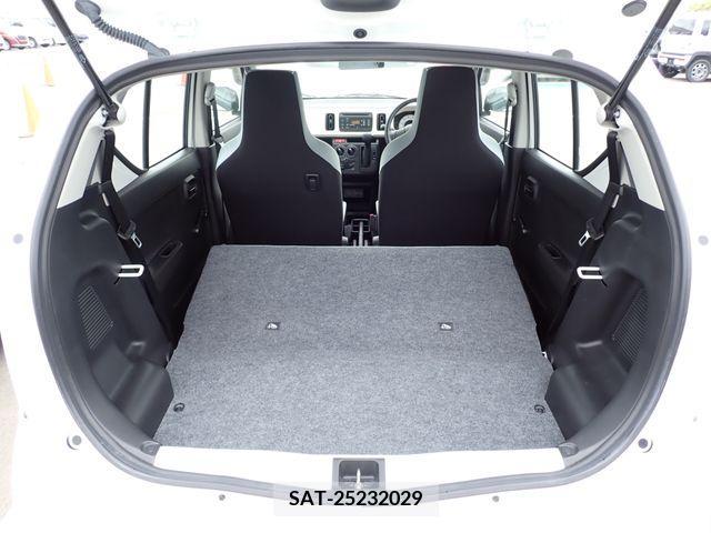 Suzuki ALTO 2017-02 305035-14
