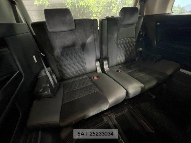 Toyota ALPHARD 2016-10 345835-9