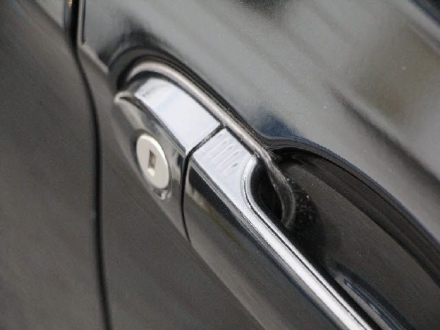 Bmw 3 SERIES 2018-02 16486-18