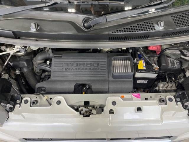 Toyota Pixis Mega 2016-02 28026-19