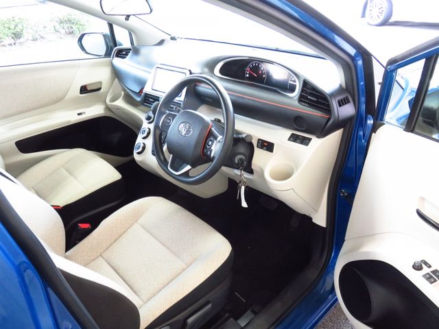 Toyota SIENTA 2018-11 13708-15