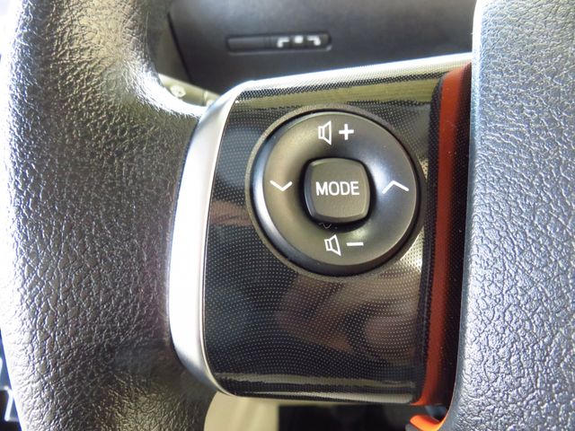 Toyota SIENTA 2018-11 13708-26