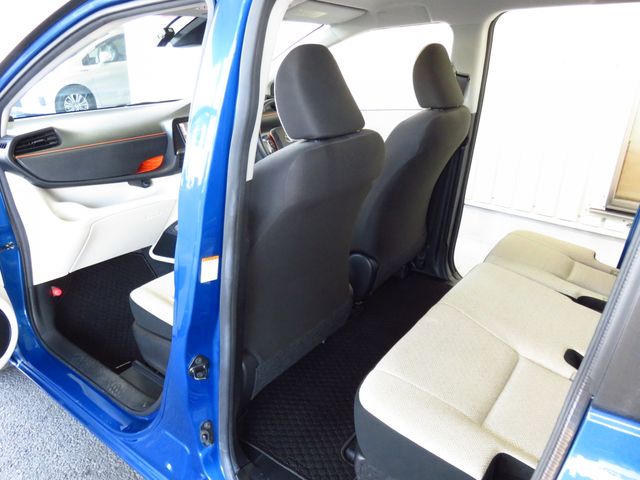 Toyota SIENTA 2018-11 13708-28