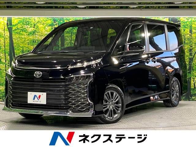 Toyota VOXY 2023-03 180569-0