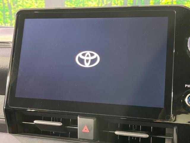 Toyota VOXY 2023-03 180569-2