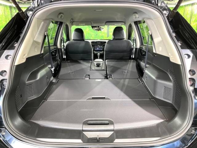 Nissan X-TRAIL 2018-03 194393-10