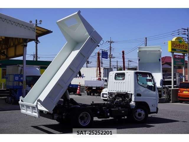 Mitsubishi CANTER 2023-08 263511-19
