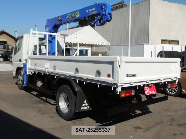 Mitsubishi CANTER 2015-11 332969-6
