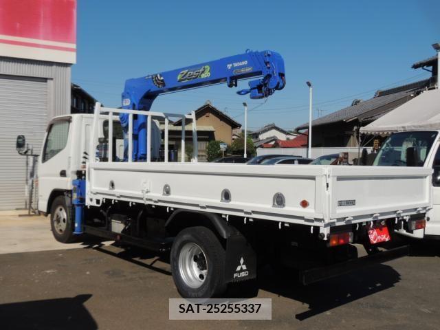 Mitsubishi CANTER 2015-11 332969-5