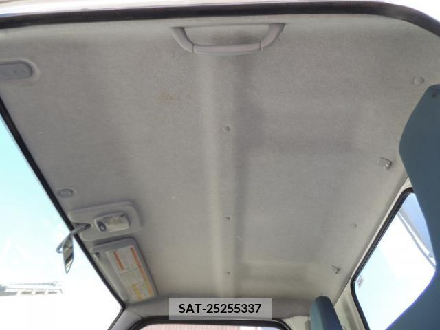 Mitsubishi CANTER 2015-11 332969-21